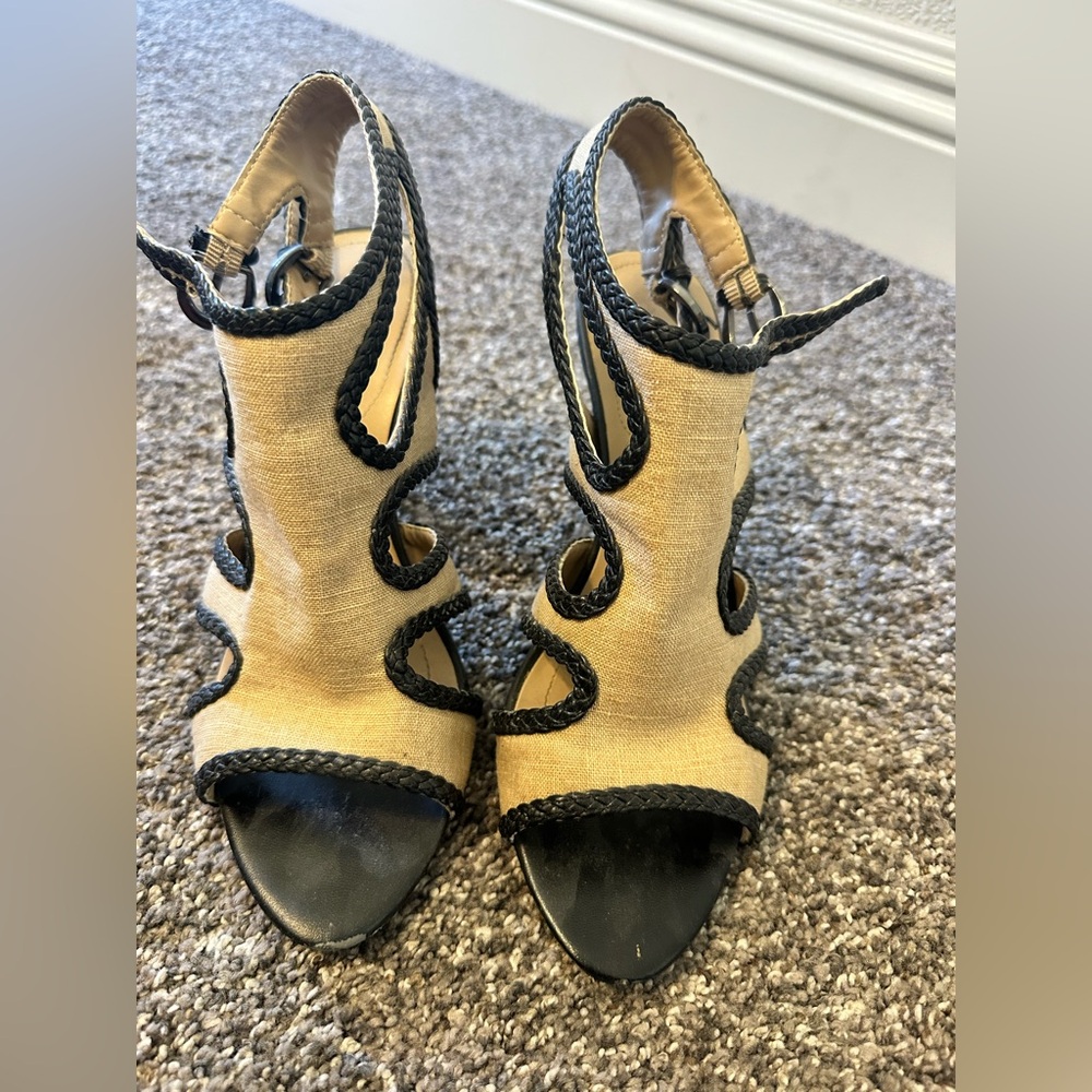 Tahari Tan and Black Women's Linen & Braided Heels